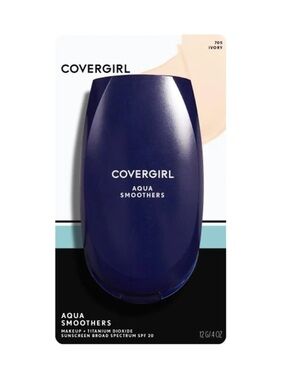 COVERGIRL AQUASMOOTH COMPACT FOUNDATION - 705 IVORY